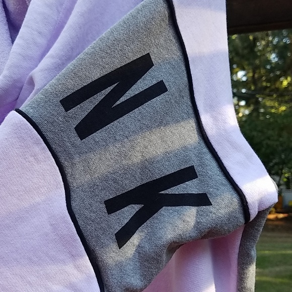 SOLD NWT Victoria's Secret PINK Purple Sweatshirt - Picture 8 of 8